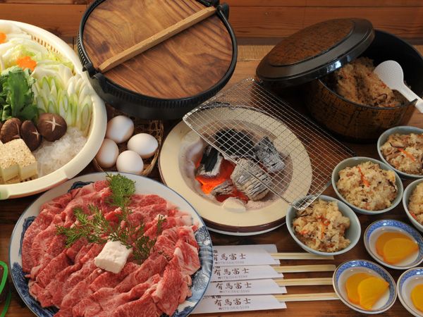 黒毛和牛すき焼コース【要予約】