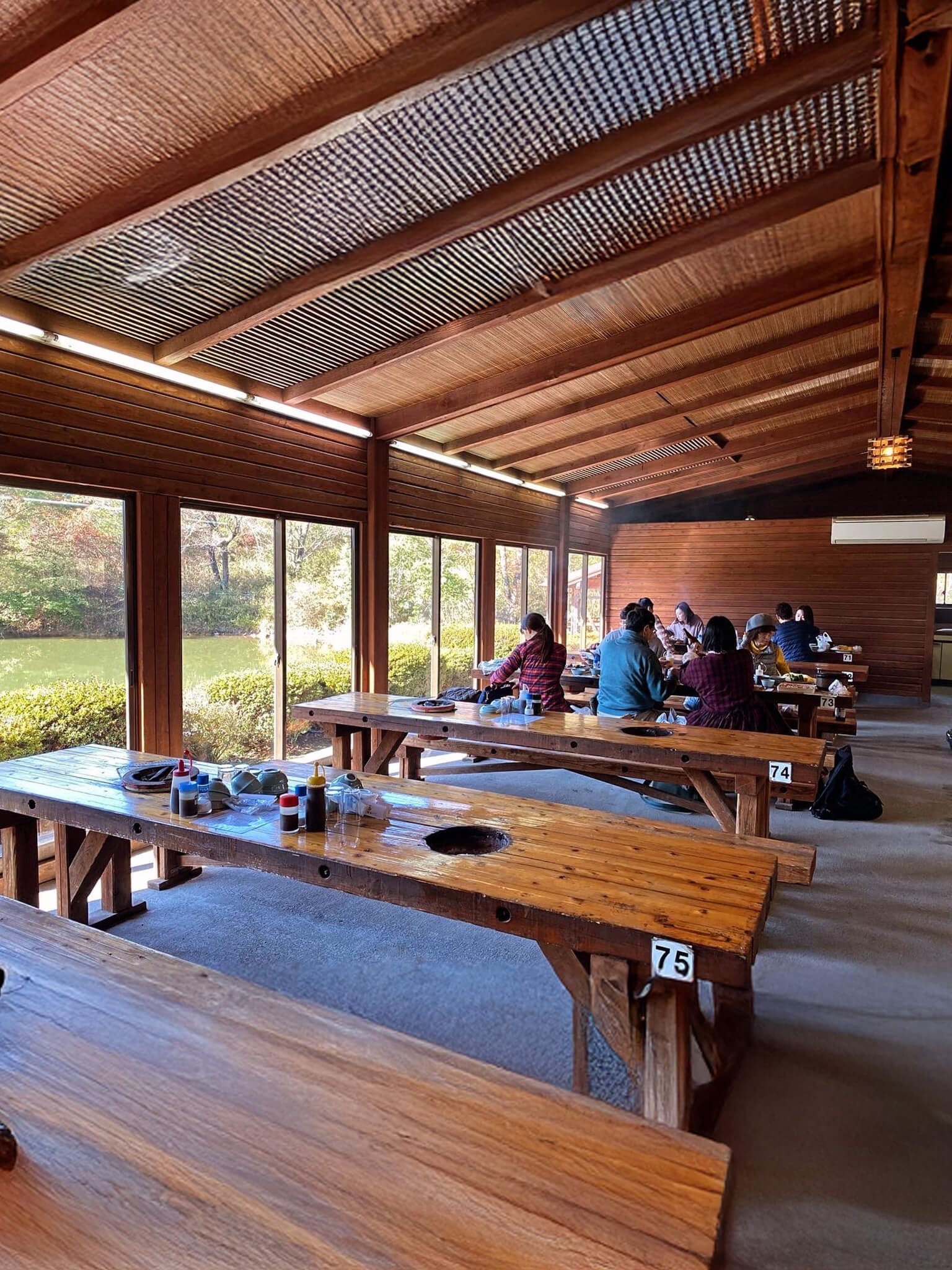 しい茸園有馬富士